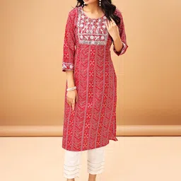 TRAHIMAM Women Bandhani Embroidered Regular Sequinned Kurta with Trousers-16