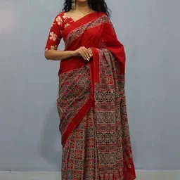Lovwear Women Red Sarees-picture-33