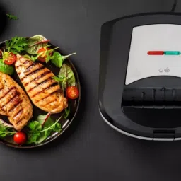 drumstone 2-Slice Non-Stick Sandwich Maker | Cool-Touch Handle for Crispy Toasties Toast image 3