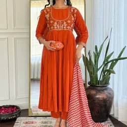KOTRONS Women Ethnic Motifs Embroidered Kurta with Trousers & Dupatta-image-21