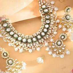Anouk 22K Gold-Plated Kundan & Pearl Beaded Jewellery Set-image-27