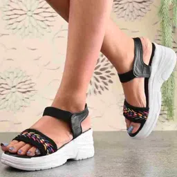 Shozie Women Black Open Toe Flats-picture-38