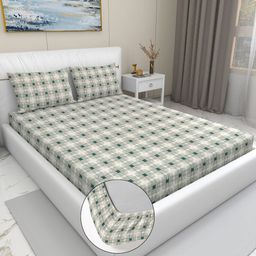 YaAkholic Multicoloured Queen Bedsheet with 2 Pillow Covers-image-29