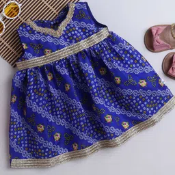 MANY FROCKS & Girls Bandhni Print Knee Length A-Line Dress-image-71