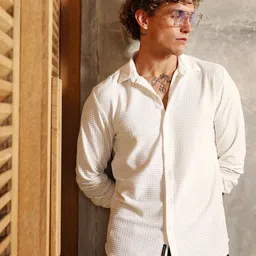 Campus Sutra Comfort Checked Spread Collar Cotton Shirt-image-61