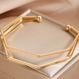 StyleCast x Revolte Gold-Plated Cuff Bracelet-image-16