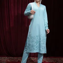 Vishudh Women Printed Regular Kurta with Trousers-picture-58