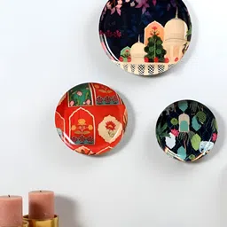 Amaya Decors 3-Pcs Red & Green Monument Metal Wall Plates-14