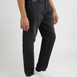 Tommy Hilfiger Men Highly Distressed Jeans-image-61