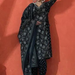 Sangria Floral Printed Straight Pure Cotton Kurta With Trousers & Dupatta-picture-56