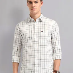 AD By Arvind Men Slim Fit Tartan Checks Checked Casual Shirt-image-91