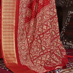 Anouk Rustic Embroidered Sequinned Saree image 2