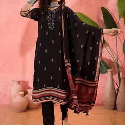 Sangria Floral Printed Notch Neck Straight Kurta With Trouser And Dupatta-43