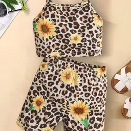 YK Girls Printed Top with Shorts-image-55