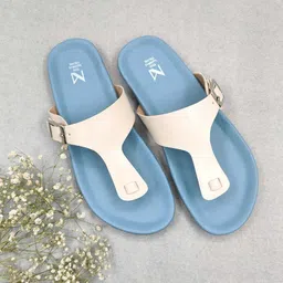 THE MADRAS TRUNK Women Colourblocked T-Strap Flats-image-9