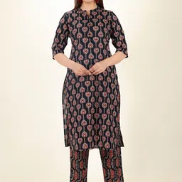 Aramya Soft Cotton Geometric Straight Kurta Pant Set-image-8