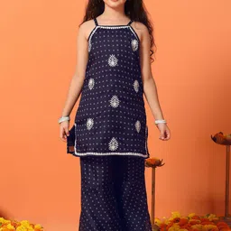 FASHION DREAM Girls Bandhani Printed Thread Work Straight Kurta With Sharara-picture-3