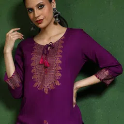 Jaipur Kurti Women Floral Embroidered Daily Straight Kurtas-image-67