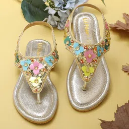 LIL PITAARA Girls Embellished Ethnic Open Toe Flats-picture-22