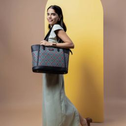 Women Green Tote-image-24