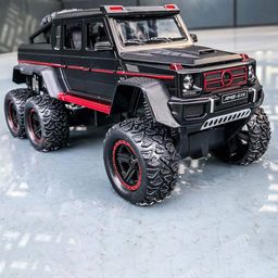 DEZICON Kids 1:24 Die Cast Big Model With Light Sound & Pullback Openable DoorMetalCar-52