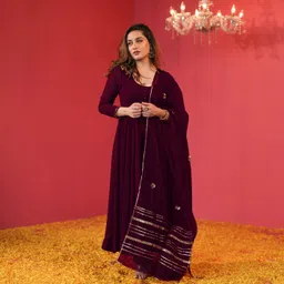 DIVASTRI Scoop Neck Anarkali Kurta With Trousers & Dupatta-picture-44