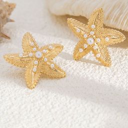 StyleCast x Revolte Gold-Plated Pearls Beaded Star Shaped Studs-2