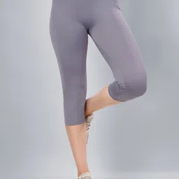 Plus Size Women Skinny Fit Capris-55