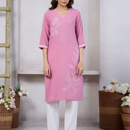 NIZA FASHION Floral Embroidered Thread Work Kurta-24