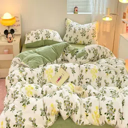 JC HOME Green & Cream-Coloured Floral Polycotton 4 Piece Double King Regular Bedding Set-image-36