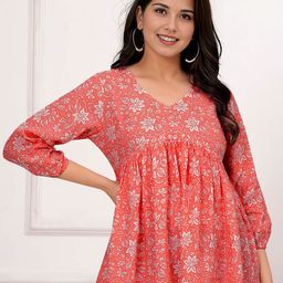 Dream Beauty Fashion Women Floral Printed Puff Sleeve Pleated Detail Empire Top-image-73