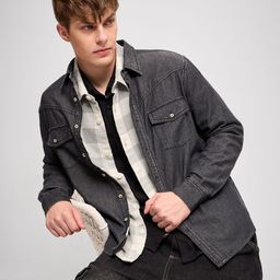 THE BEAR HOUSE Men Spread Collar Faded Cotton Relaxed Fit Casual Shirt-image-23