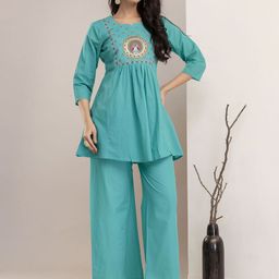 SINGNI Embroidered Pure Cotton Top With Trousers Co-Ords-image-26