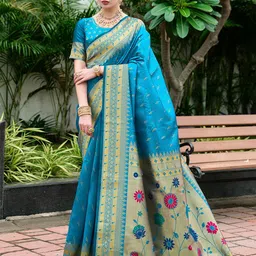 elora Floral Zari Paithani Saree-picture-3