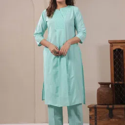 Span Geometric Yoke Design Thread Work Notch Neck Pure Cotton Kurta With Trousers-12