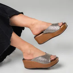 Monrow PU Wedge Sandals-46