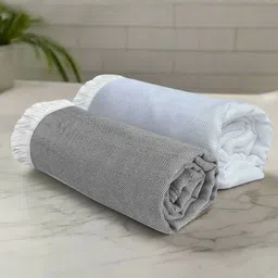 Heelium Grey & White 2 Pieces Bamboo 250 GSM Bath Towels-image-53