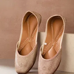 Fabindia Women Ethnic Square Toe Embroidered Mojaris-41