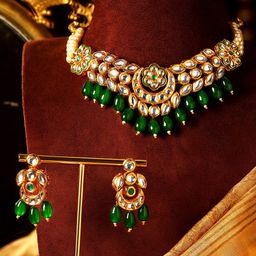 Priyaasi Gold-Plated Kundan-Studded Jewellery Set-image-31