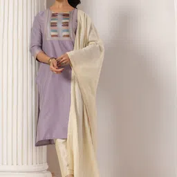 Span Woven Design Pure Silk Straight Kurta with Trouser & Dupatta image 4