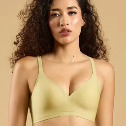 Soie Women Padded Non wired Medium Coverage Bonded T-shirt Bra-67