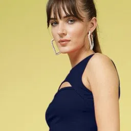 OOMPH! FACTOR Fitted Crop Top image 3