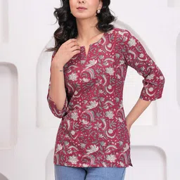 Nayo Women Printed Tunic-picture-48