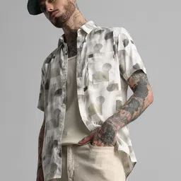 Klub Fox Men Slim Fit Spread Collar Geometric Printed Cotton Casual Shirt-picture-18