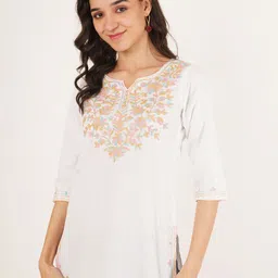 Brownverse Women Ethnic Motifs Embroidered Pure Cotton Kurti-image-5