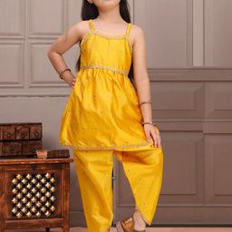 Cutiekins Girls Ethnic Motifs Sleeveless Gotta Patti A-Line Kurta with Dhoti Pants-picture-26