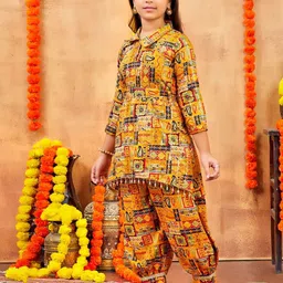 BAESD Girls Floral Printed Regular Pure Cotton Kurta with Trousers-picture-18