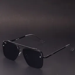 Irayz Unisex Black Lens & Black Square Sunglasses with-picture-30