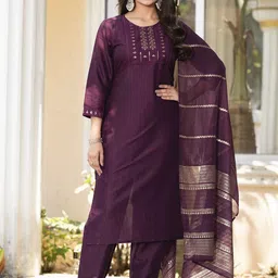 DRESOUL Ethnic Motifs Yoke Design Straight Kurta with Trousers & Dupatta-33