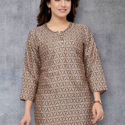 Saree Swarg Ethnic Motifs Printed Kurti-image-70